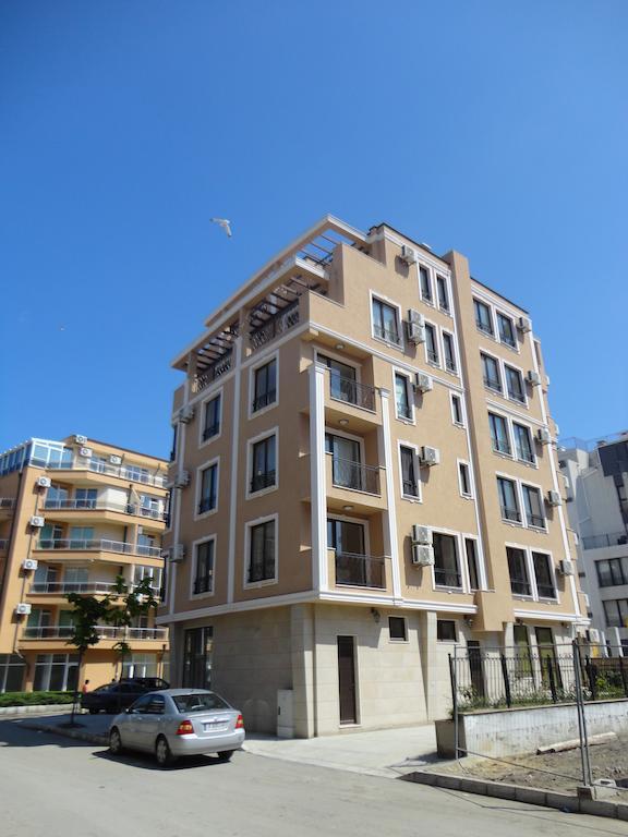 Holiday Apartments In Pomorie Buitenkant foto