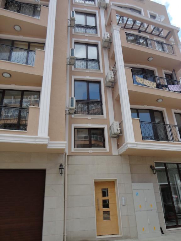 Holiday Apartments In Pomorie Buitenkant foto