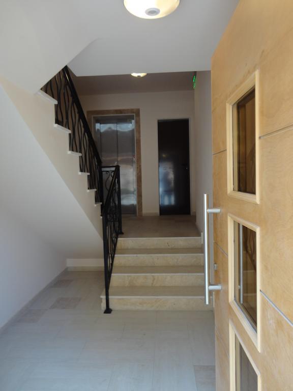 Holiday Apartments In Pomorie Buitenkant foto