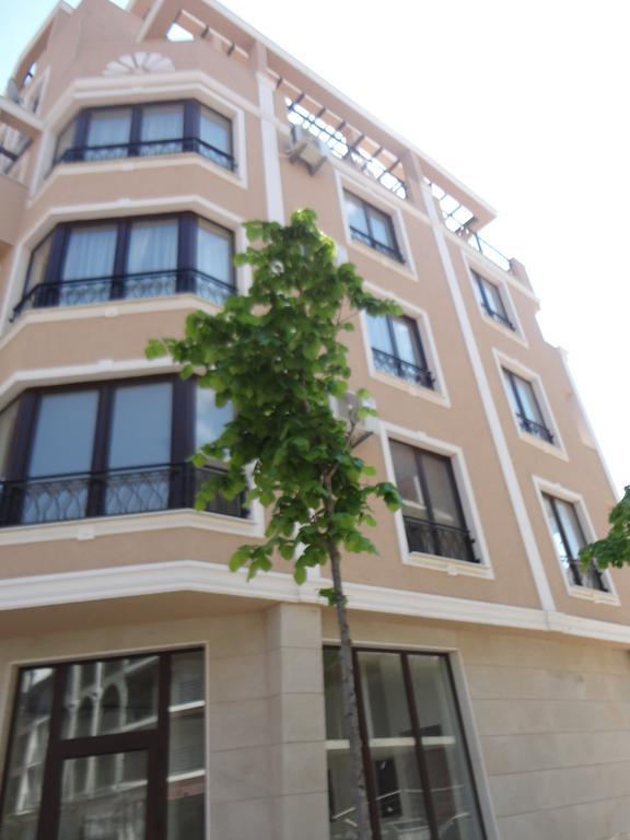 Holiday Apartments In Pomorie Buitenkant foto